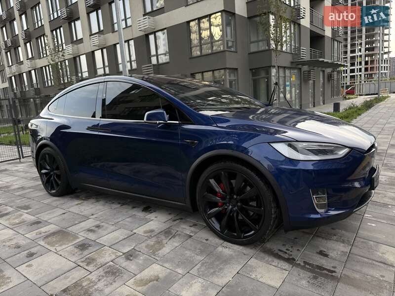 Позашляховик / Кросовер Tesla Model X 2020 в Києві
