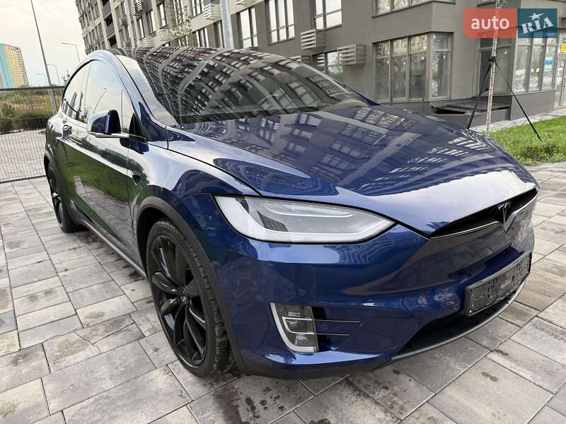 Позашляховик / Кросовер Tesla Model X 2020 в Києві