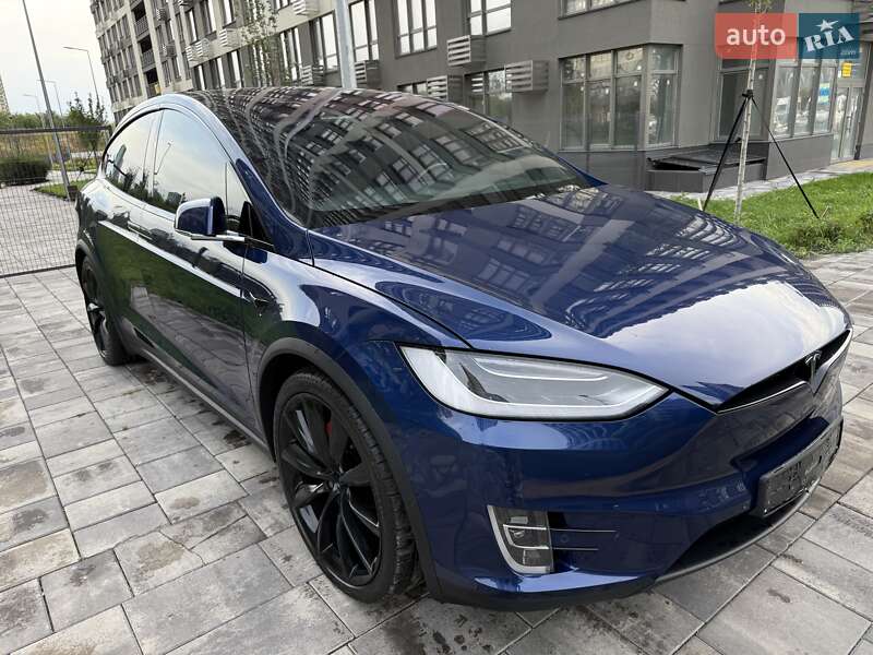 Позашляховик / Кросовер Tesla Model X 2020 в Києві