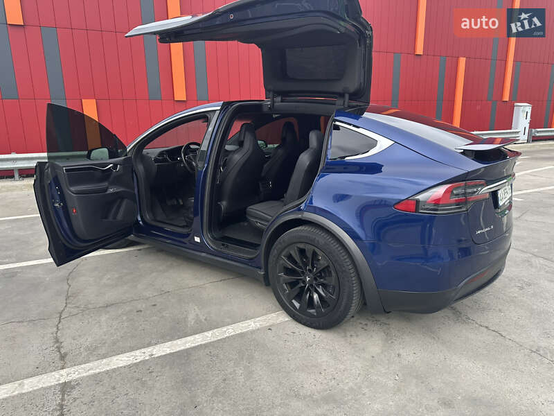 Внедорожник / Кроссовер Tesla Model X 2017 в Киеве фото 13 Внедорожник / Кроссовер Tesla Model X 2017 в Киеве