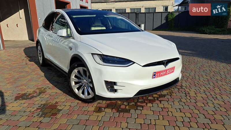Внедорожник / Кроссовер Tesla Model X 2018 в Костополе