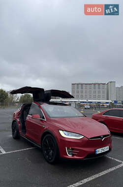 Позашляховик / Кросовер Tesla Model X 2017 в 
