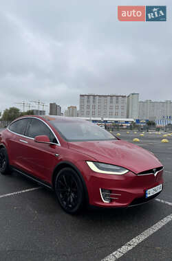Позашляховик / Кросовер Tesla Model X 2017 в 
