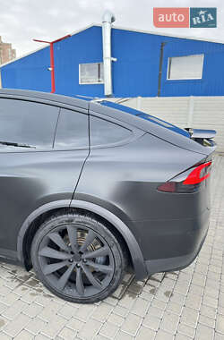 Внедорожник / Кроссовер Tesla Model X 2018 в 