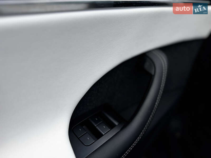 Внедорожник / Кроссовер Tesla Model X 2022 в Полтаве