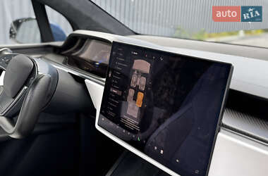Позашляховик / Кросовер Tesla Model X 2022 в 