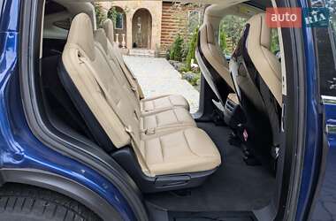 Внедорожник / Кроссовер Tesla Model X 2017 в 