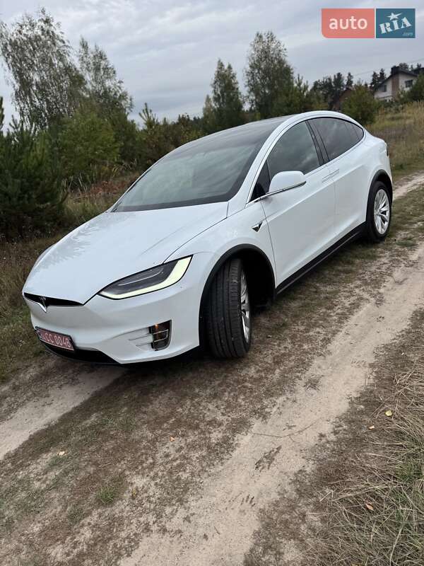 Позашляховик / Кросовер Tesla Model X 2020 в Києві фото 13 Позашляховик / Кросовер Tesla Model X 2020 в Києві