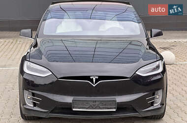 Внедорожник / Кроссовер Tesla Model X 2018 в 