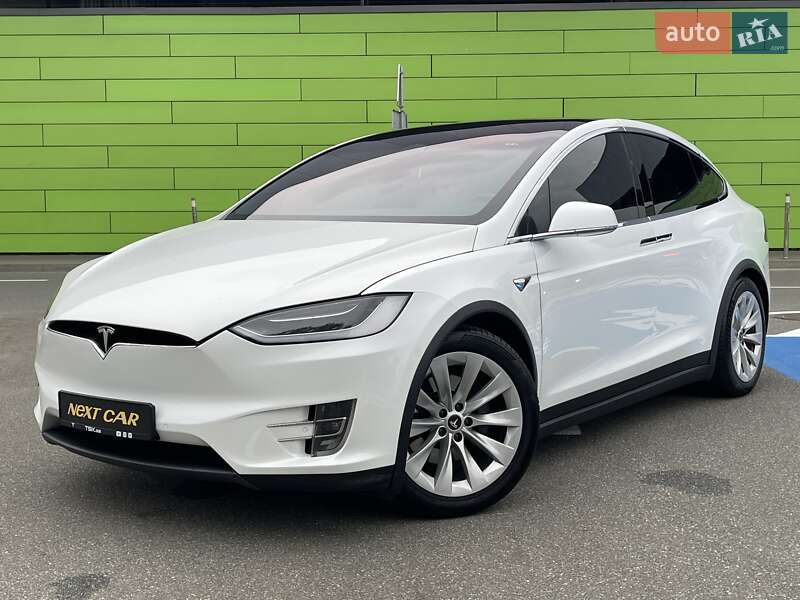 Внедорожник / Кроссовер Tesla Model X 2019 в Киеве