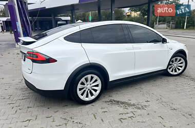 Внедорожник / Кроссовер Tesla Model X 2016 в 