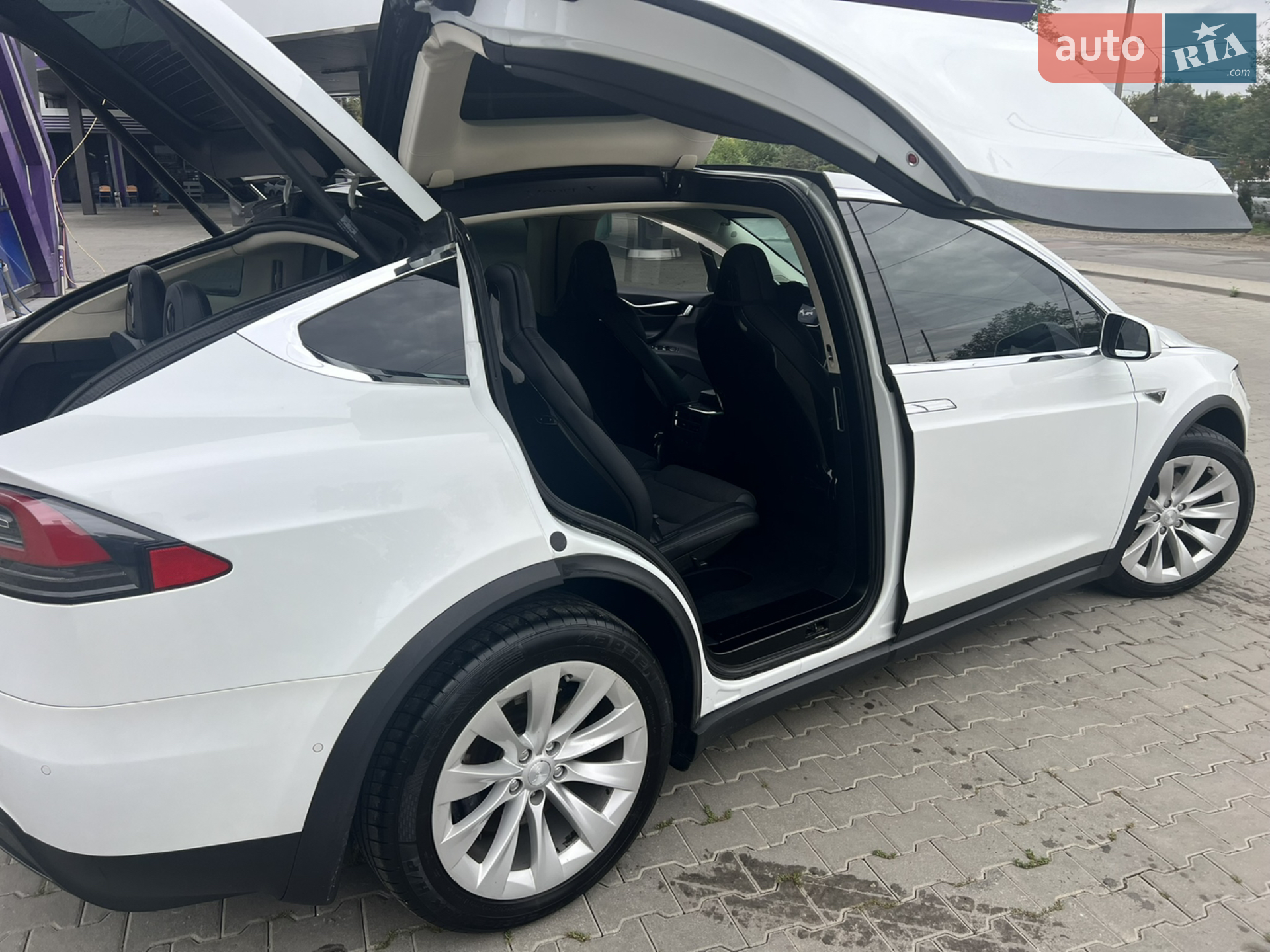 2016 Tesla Model X - мініатюра 15