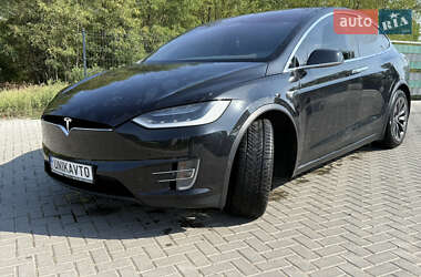 Позашляховик / Кросовер Tesla Model X 2017 в Кропивницькому фото 5 Позашляховик / Кросовер Tesla Model X 2017 в Кропивницькому