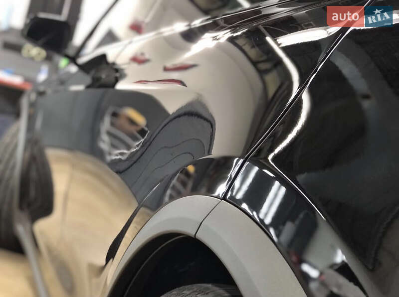 Внедорожник / Кроссовер Tesla Model X 2022 в Днепре