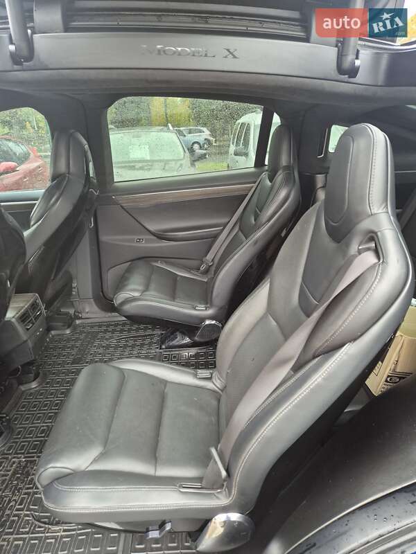 Позашляховик / Кросовер Tesla Model X 2016 в Сумах фото 19 Позашляховик / Кросовер Tesla Model X 2016 в Сумах
