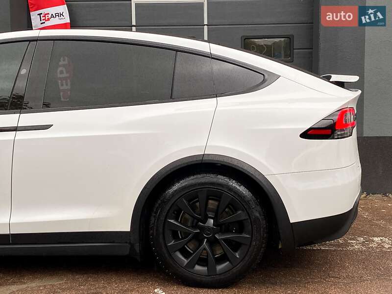 Внедорожник / Кроссовер Tesla Model X 2023 в Киеве