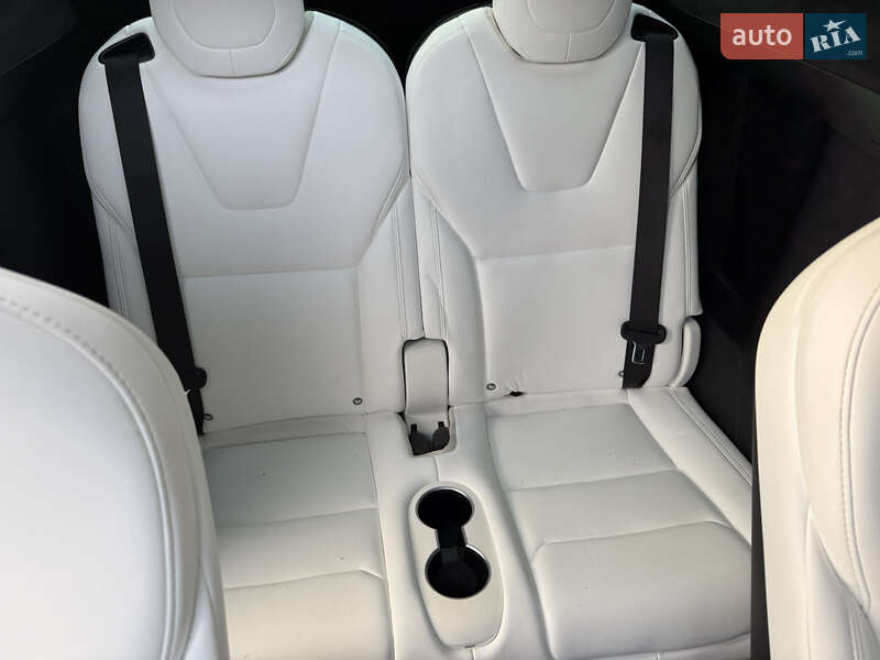 Внедорожник / Кроссовер Tesla Model X 2018 в Львове
