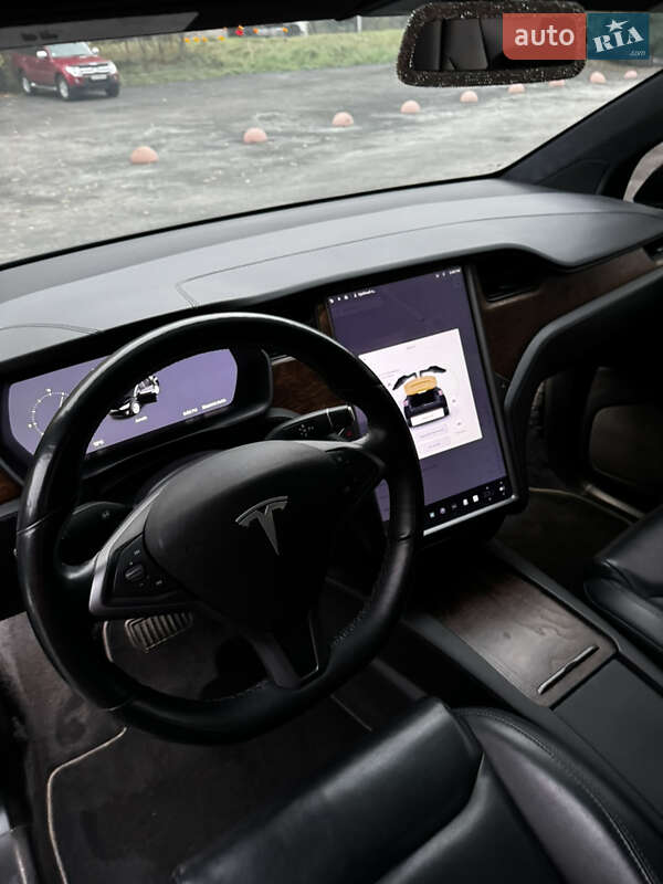 Позашляховик / Кросовер Tesla Model X 2020 в Києві фото 54 Позашляховик / Кросовер Tesla Model X 2020 в Києві