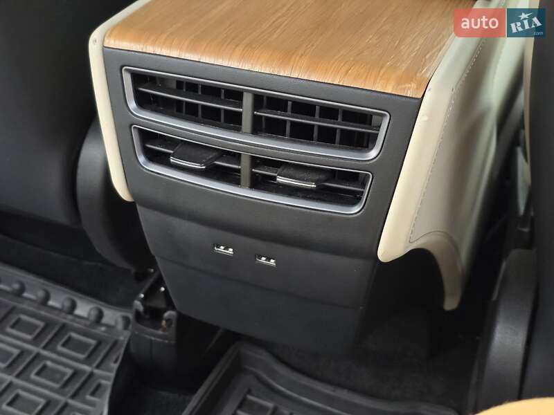 Внедорожник / Кроссовер Tesla Model X 2020 в Тернополе фото 9 Внедорожник / Кроссовер Tesla Model X 2020 в Тернополе