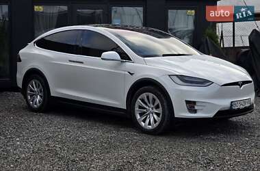Позашляховик / Кросовер Tesla Model X 2020 в  фото 22 Позашляховик / Кросовер Tesla Model X 2020 в