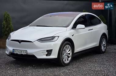 Позашляховик / Кросовер Tesla Model X 2020 в  фото 29 Позашляховик / Кросовер Tesla Model X 2020 в