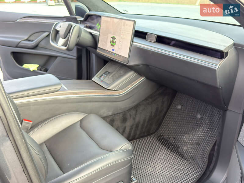 Позашляховик / Кросовер Tesla Model X 2022 в Чернівцях фото 14 Позашляховик / Кросовер Tesla Model X 2022 в Чернівцях