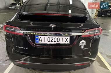 Внедорожник / Кроссовер Tesla Model X 2019 в 