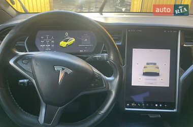 Внедорожник / Кроссовер Tesla Model X 2018 в 