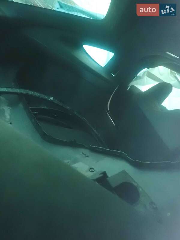 Позашляховик / Кросовер Tesla Model X 2024 в Києві