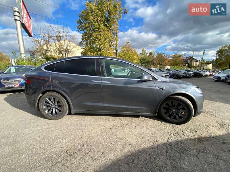 Внедорожник / Кроссовер Tesla Model X 2018 в Виннице