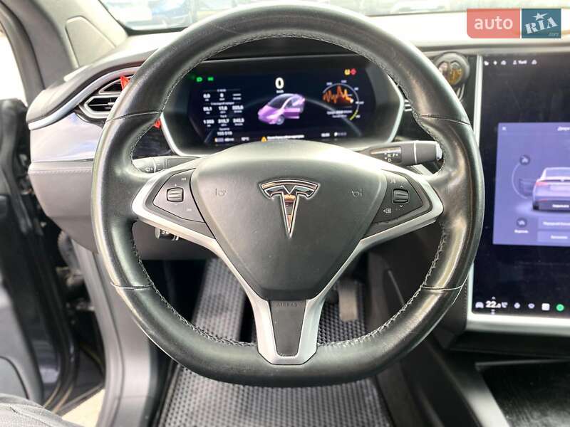 Внедорожник / Кроссовер Tesla Model X 2018 в Виннице