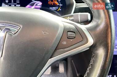 Внедорожник / Кроссовер Tesla Model X 2018 в 
