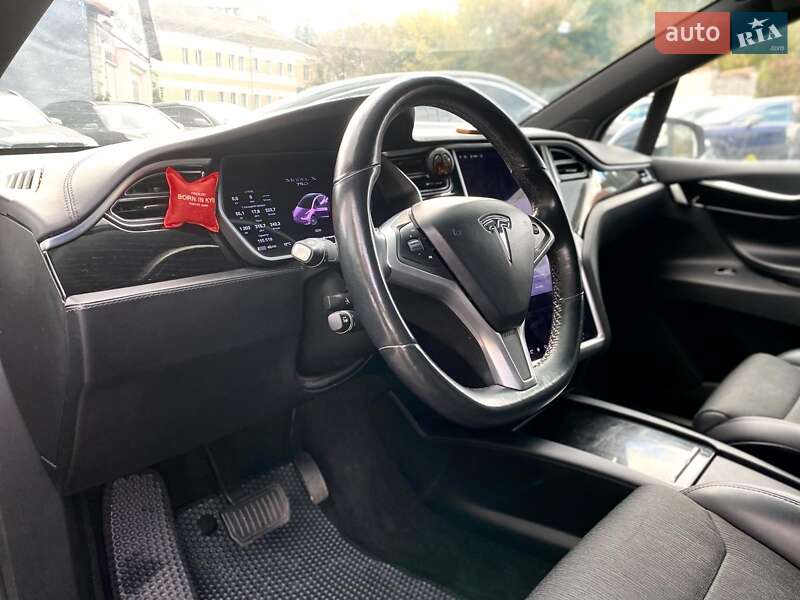 Внедорожник / Кроссовер Tesla Model X 2018 в Виннице