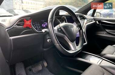 Внедорожник / Кроссовер Tesla Model X 2018 в 