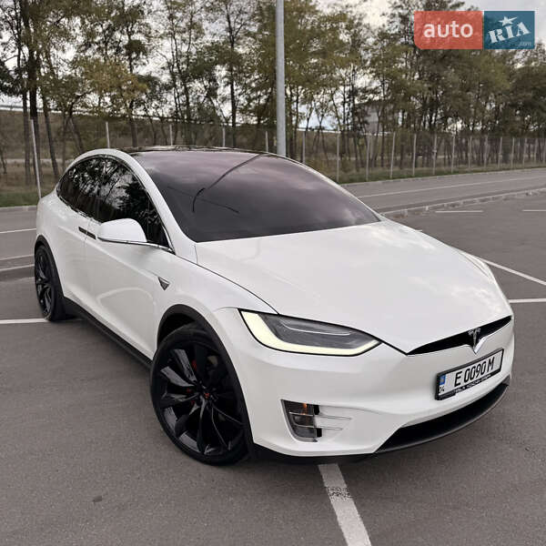 Внедорожник / Кроссовер Tesla Model X 2017 в Днепре