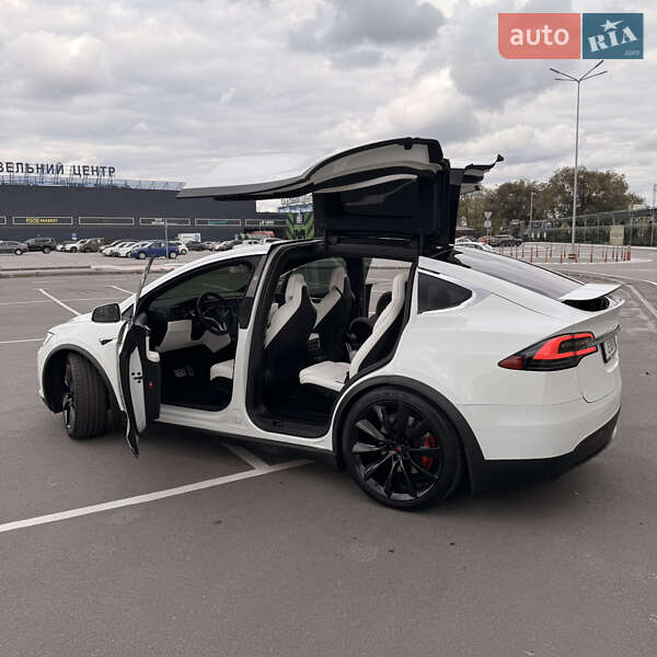 Внедорожник / Кроссовер Tesla Model X 2017 в Днепре