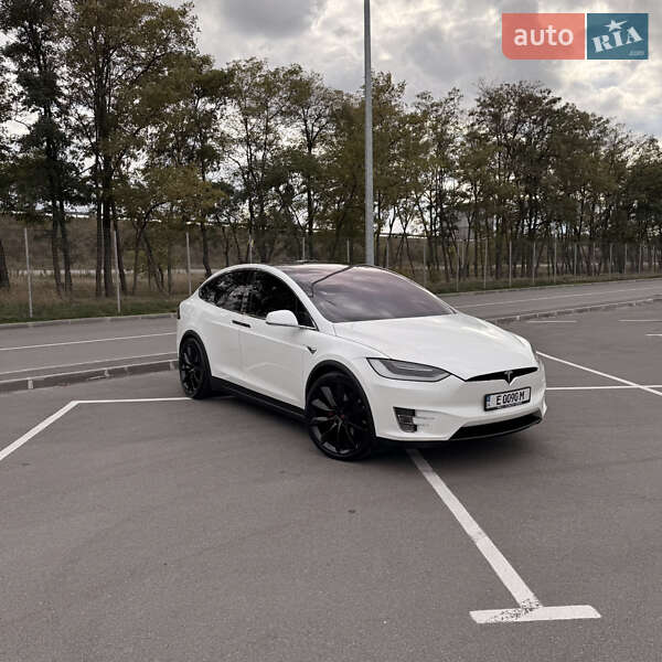 Внедорожник / Кроссовер Tesla Model X 2017 в Днепре