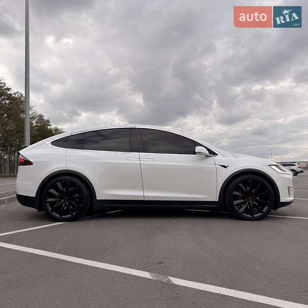 Внедорожник / Кроссовер Tesla Model X 2017 в Днепре