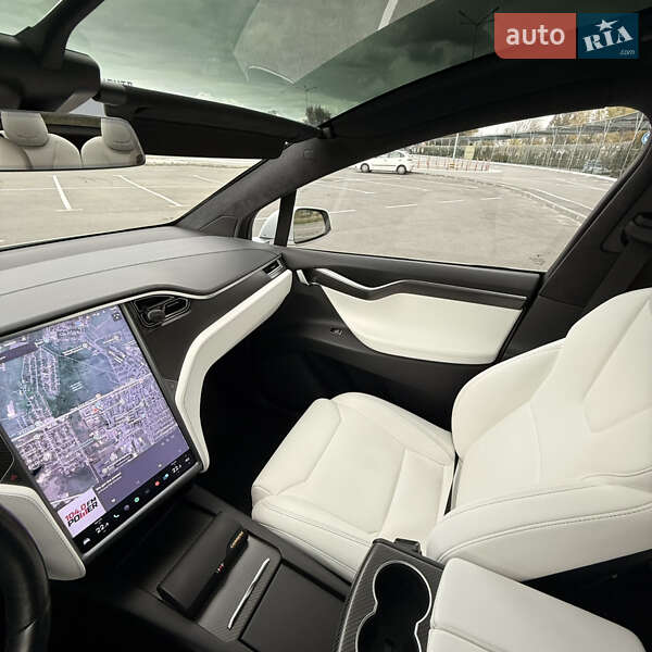 Внедорожник / Кроссовер Tesla Model X 2017 в Днепре