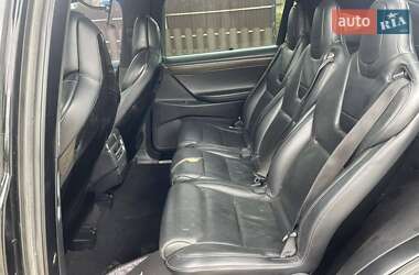 Внедорожник / Кроссовер Tesla Model X 2016 в 