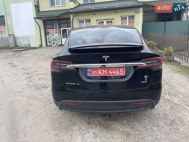 Внедорожник / Кроссовер Tesla Model X 2016 в Львове