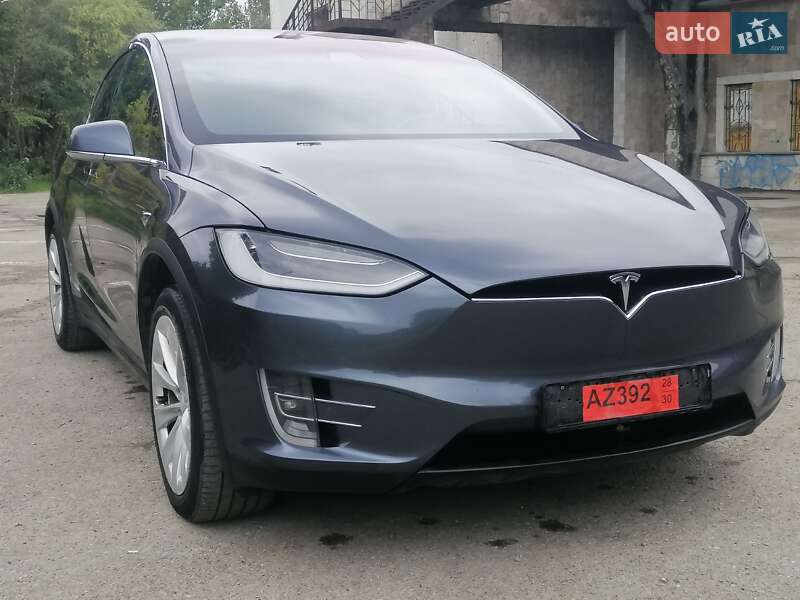 Внедорожник / Кроссовер Tesla Model X 2017 в Ивано-Франковске