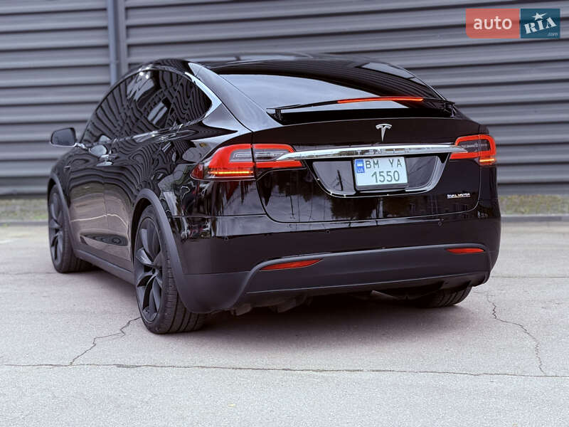 Внедорожник / Кроссовер Tesla Model X 2020 в Сумах