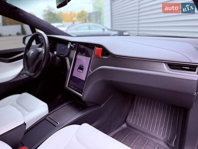 Внедорожник / Кроссовер Tesla Model X 2020 в Сумах