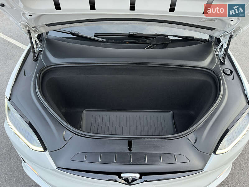 Позашляховик / Кросовер Tesla Model X 2023 в Вінниці