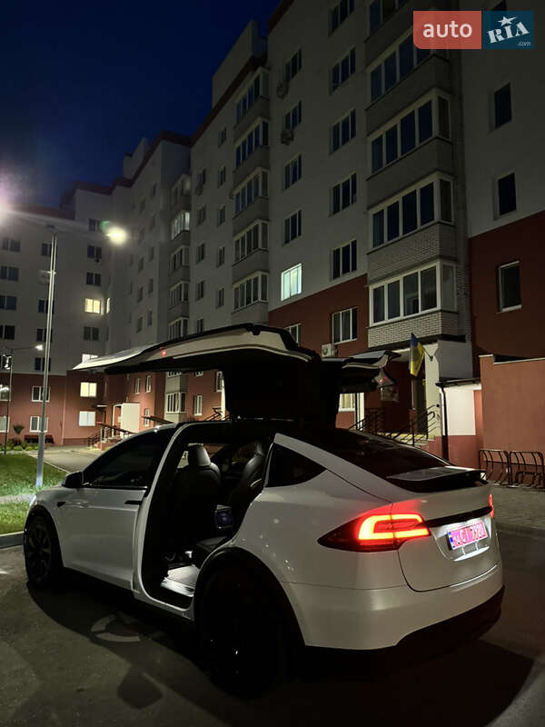 Позашляховик / Кросовер Tesla Model X 2023 в Вінниці