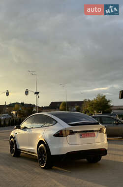 Внедорожник / Кроссовер Tesla Model X 2023 в 