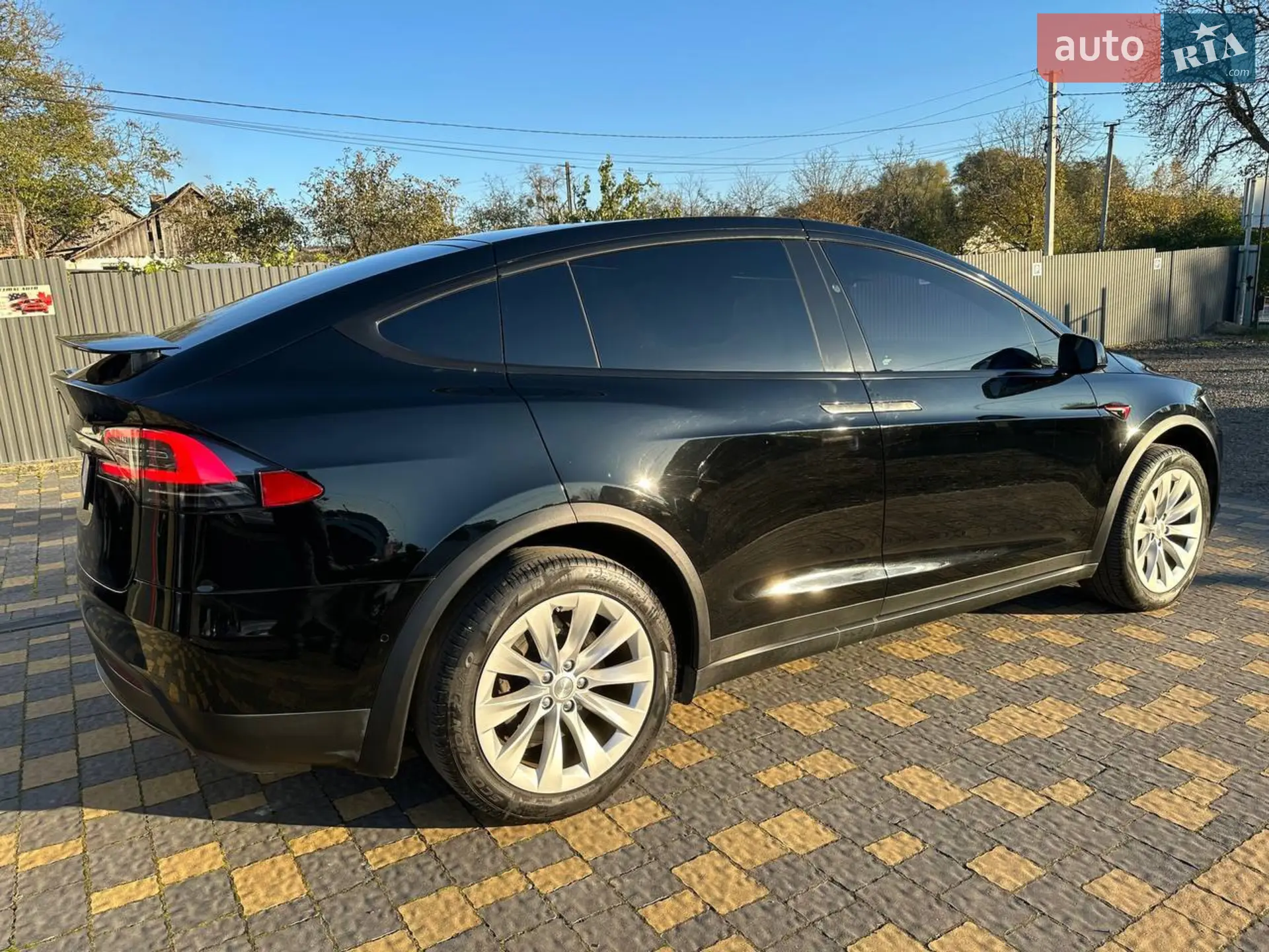 2017 Tesla Model X - мініатюра 16