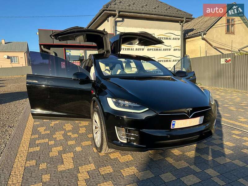 Внедорожник / Кроссовер Tesla Model X 2017 в Львове фото 28 Внедорожник / Кроссовер Tesla Model X 2017 в Львове