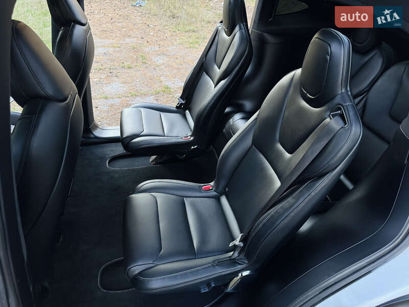 Внедорожник / Кроссовер Tesla Model X 2022 в Черкассах